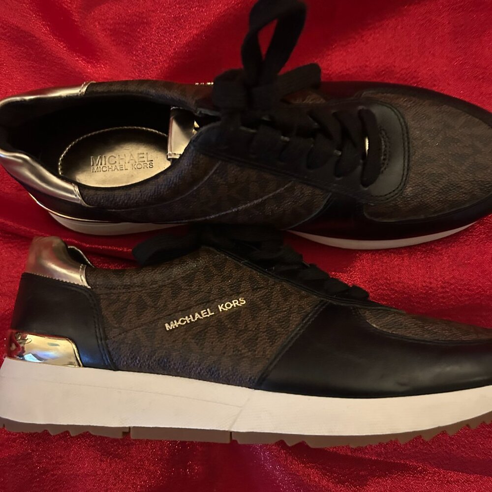 Michael Kors Sneakers